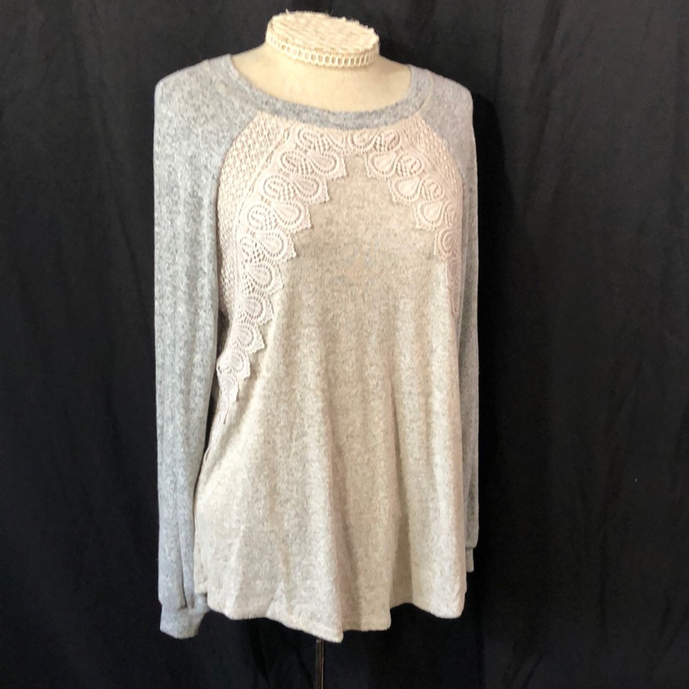 Indigo Rose long sleeve lightweight sweater size M